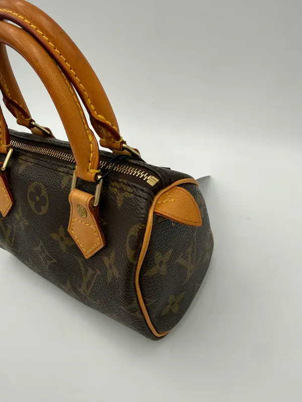 LOUIS VUITTON Nano Speedy Monogram Handbag thumbnail 7